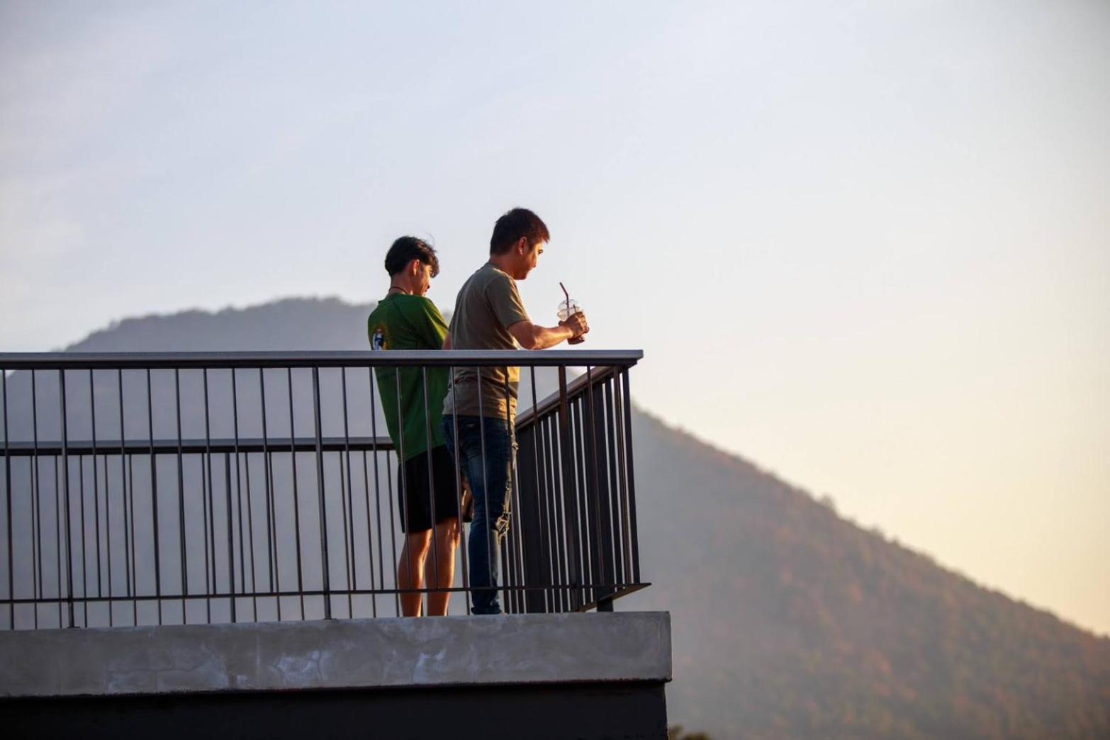 สกายเบย์ เชียงคาน Otel Pha Baen Dış mekan fotoğraf